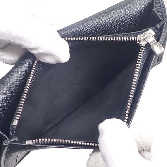 Louis Vuitton Taiga Portefeuille Brazza Bifold Long Wallet, Men's M32572, Ard...